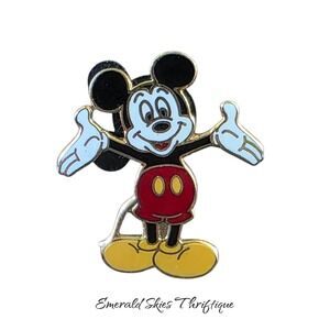 Mickey Mouse Ta-dah Pose Hands Out White Face Mini Disney trading Pin free ship